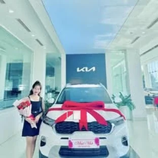 Hoạt động tư vấn và giao xe Kia tại Thanh Hóa 3